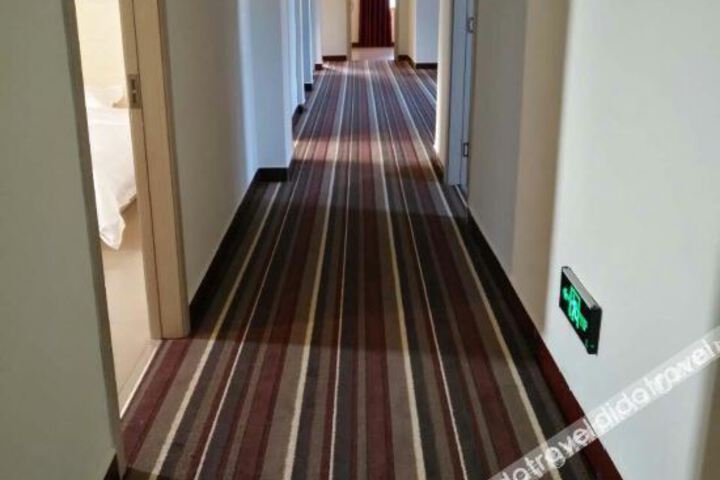 Hotel Interior 5 of 10