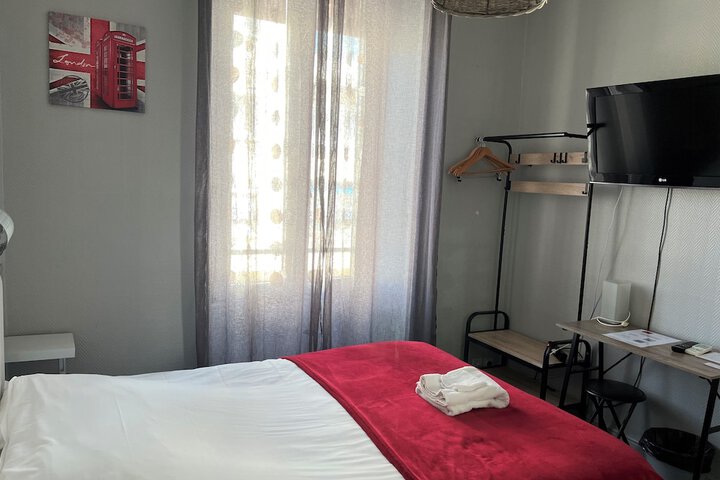 Room 27 of 59