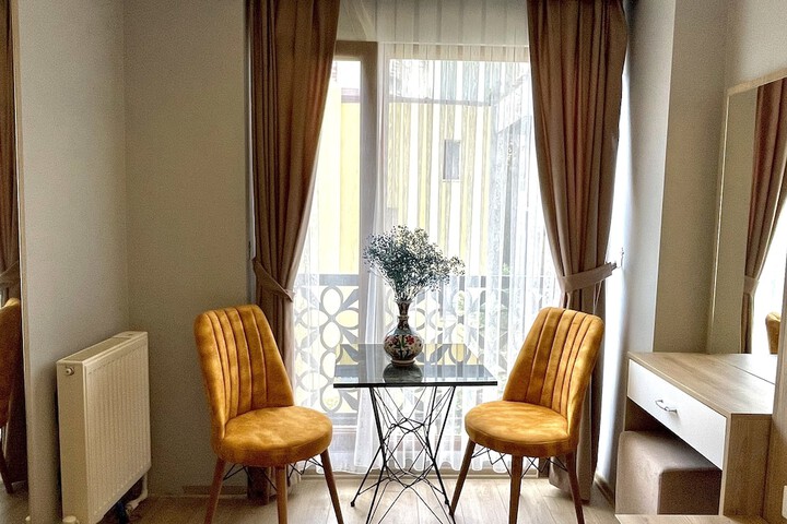 Room 14 of 34