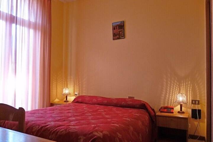 Room 24 of 55