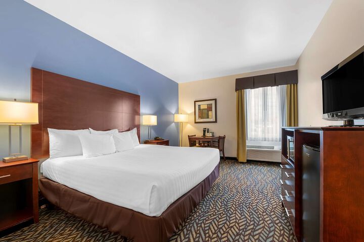Room 15 of 28