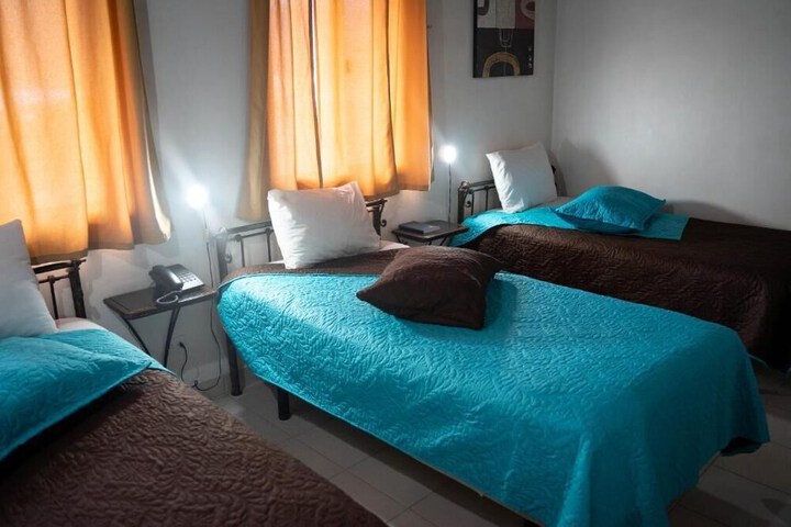 Room 21 of 49