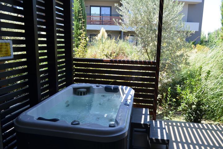 Spa 102 of 221