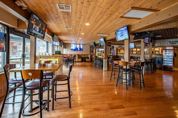 Sports bar
