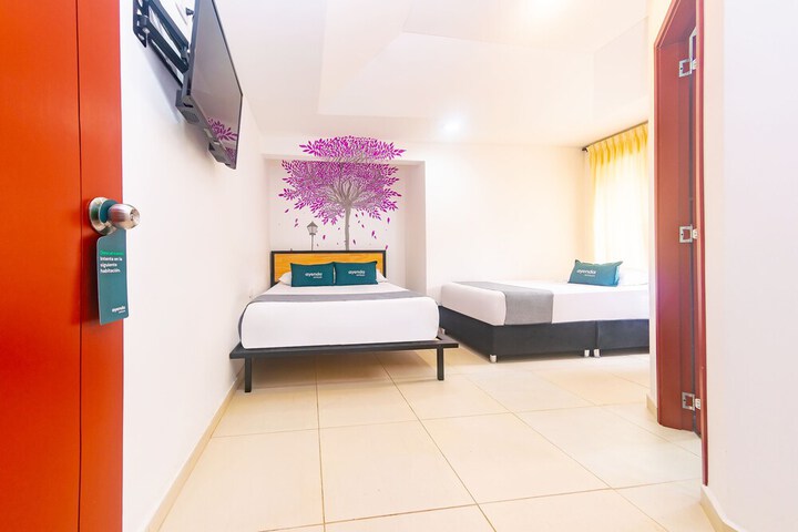 Room 2 of 20