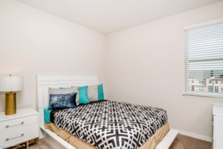 Room 83 of 117