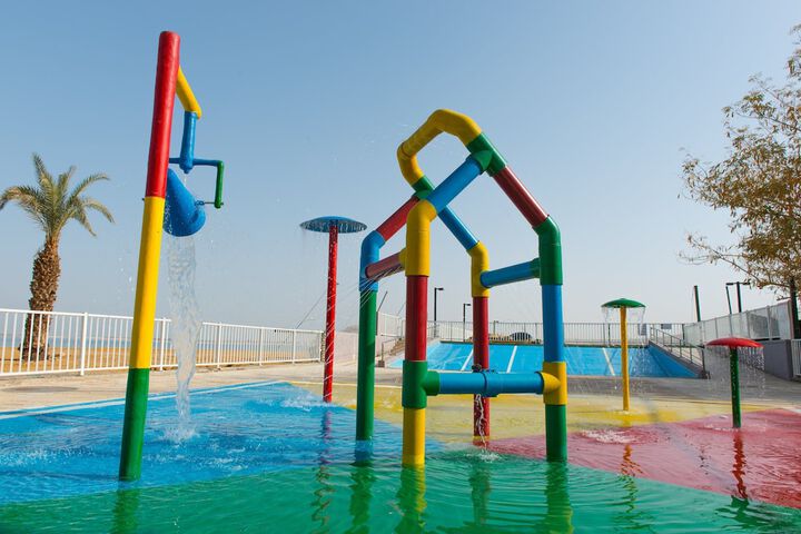 Pool 75 of 108