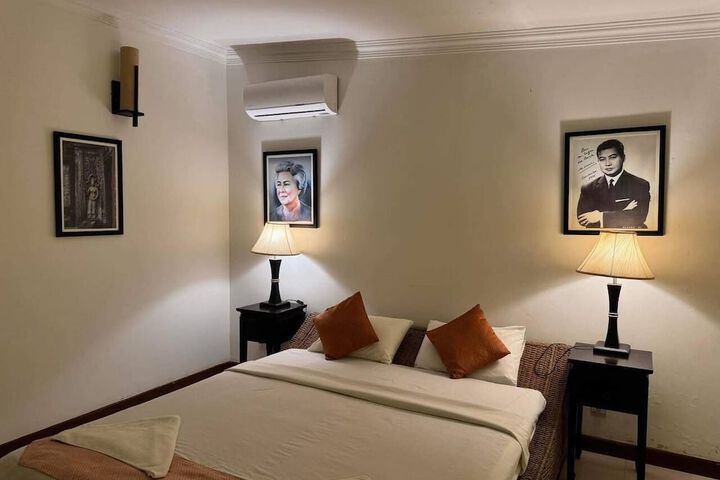 Room 46 of 93