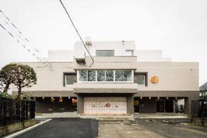 Shibamata Fu-ten Bed and Local