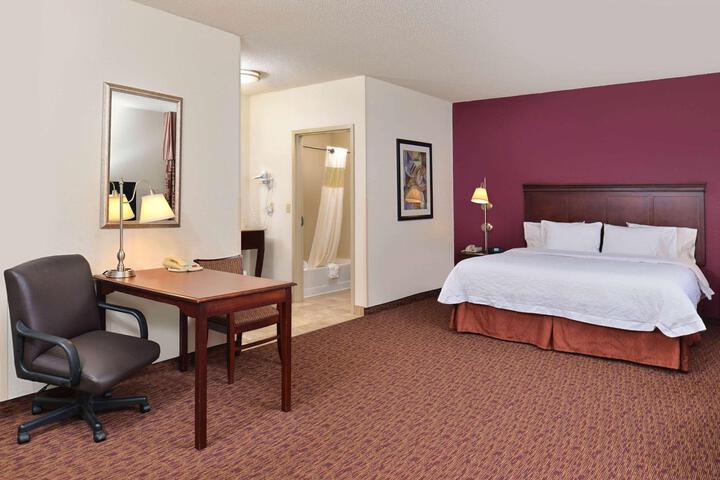 1 King Bed (1 of 22)