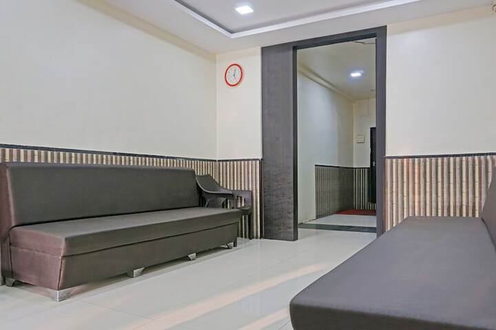 Hotel Interior 10 of 36