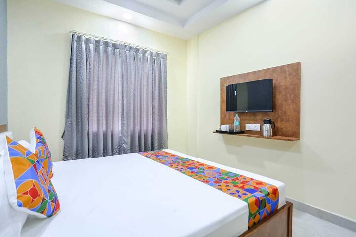 Room 4 of 29