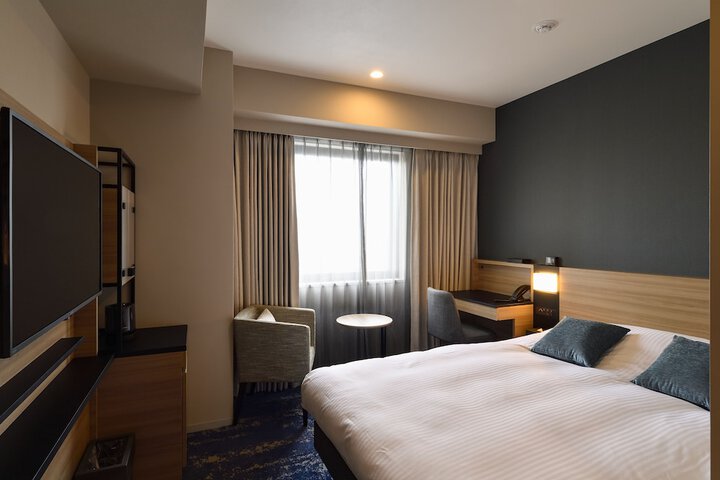 Room 8 of 39