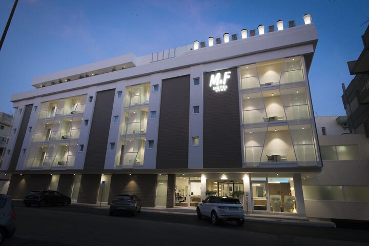 M & F Hotel