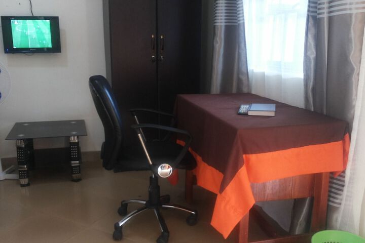 Room 15 of 63