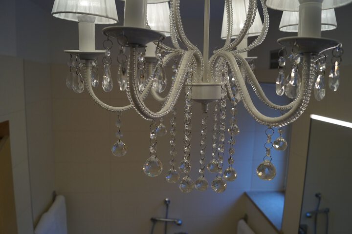 Room 14 of 41