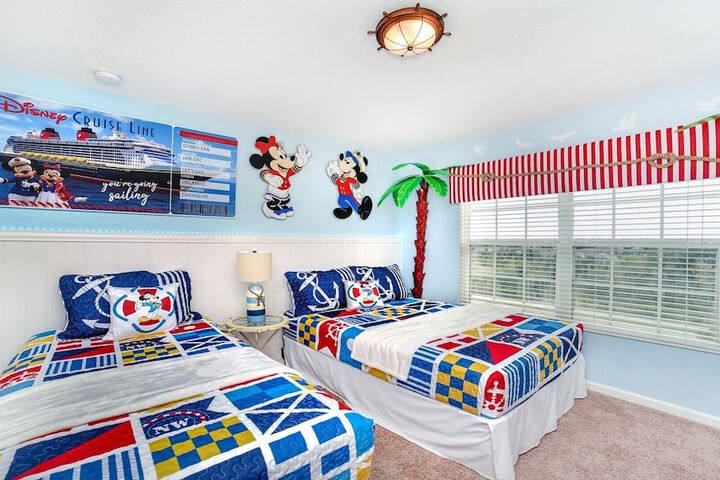 Room 122 of 710