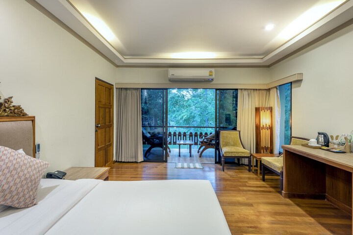 Room 34 of 79