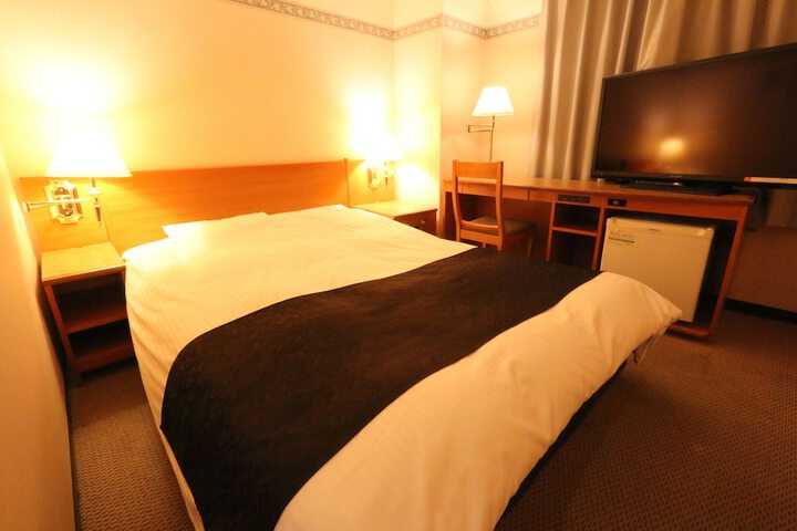 Room 5 of 40