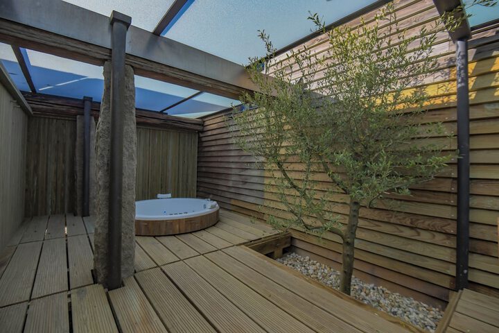 Terrace/Patio 32 of 72