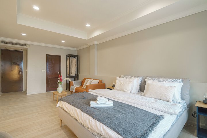 Room 14 of 57