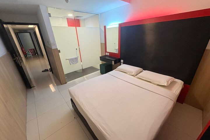 Room 7 of 21