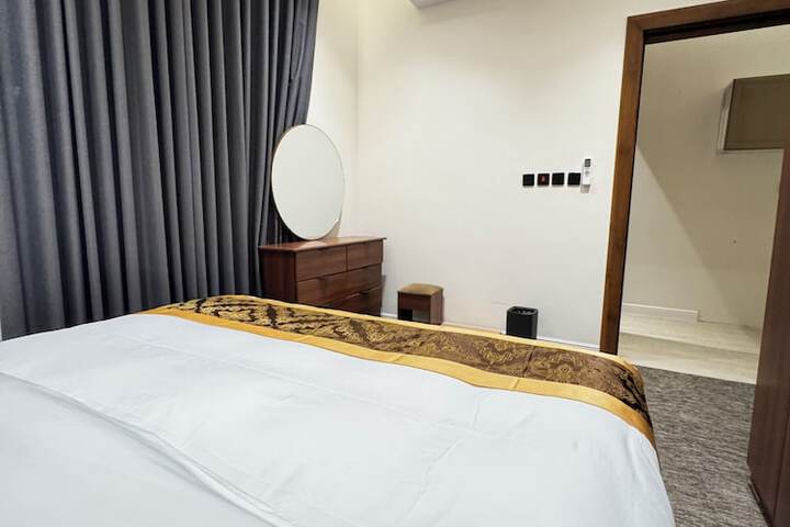 Room 12 of 61