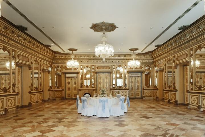 Ballroom/Hall 99 of 145