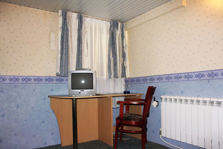 Room 21 of 43