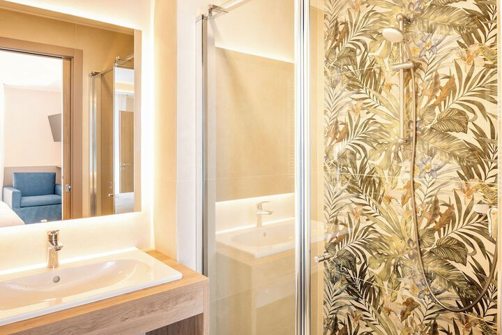 Bathroom Interior Photo