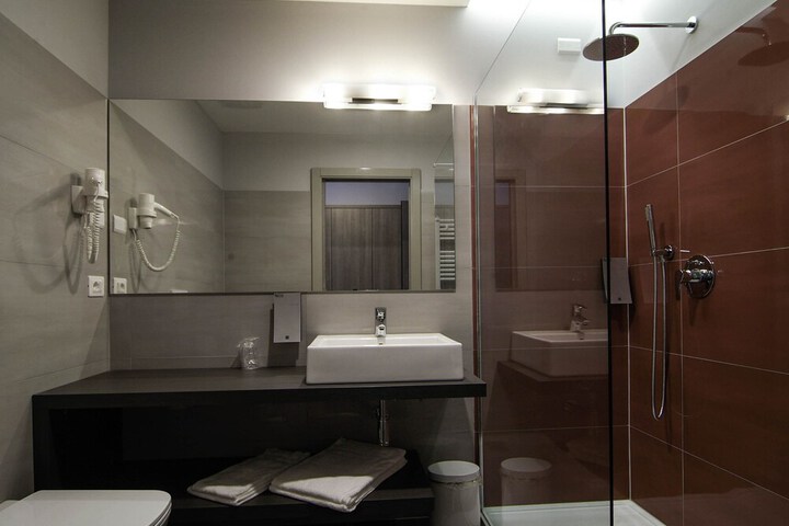 Room 30 of 71