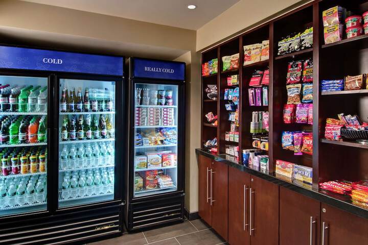 Snack bar