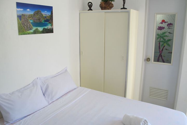 Room 6 of 57