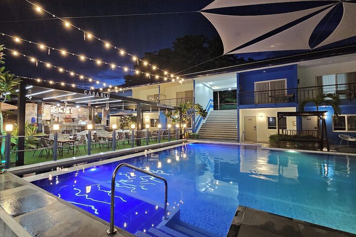 Pool 11 of 35