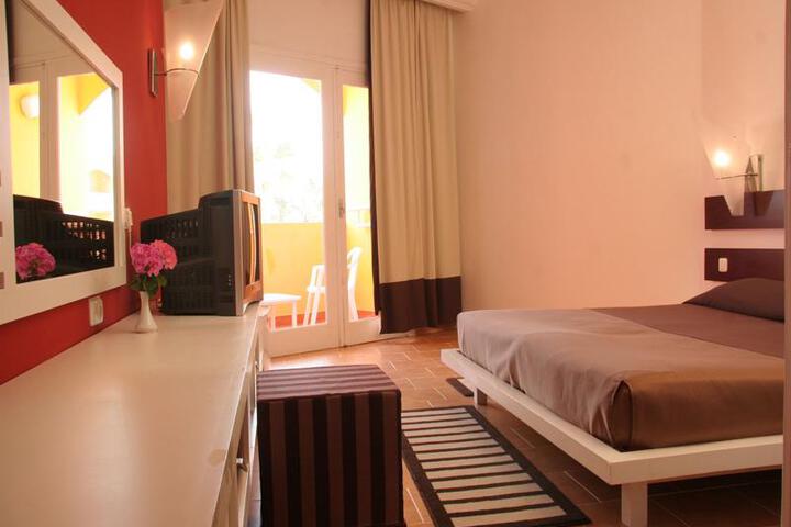 Photo 18