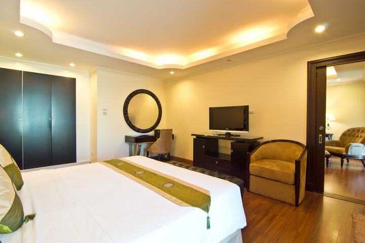 Room 16 of 71