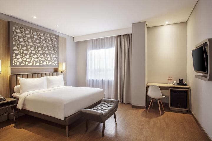 Room 7 of 26