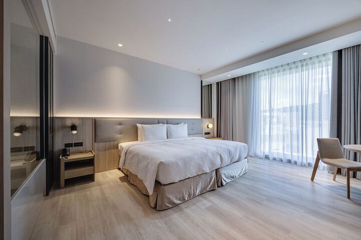 Room 40 of 85