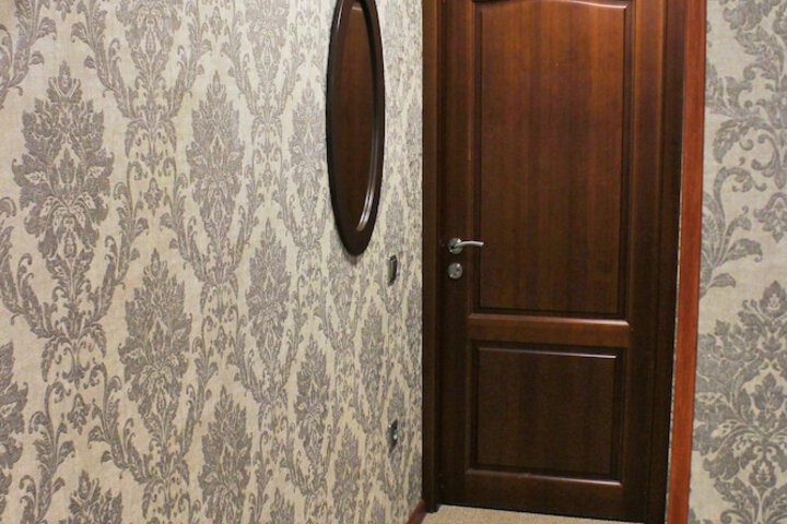 Room 25 of 46