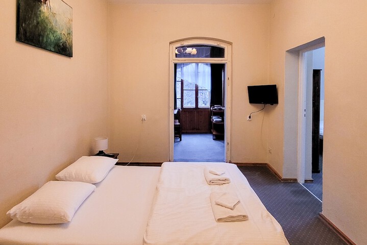 Room 21 of 55