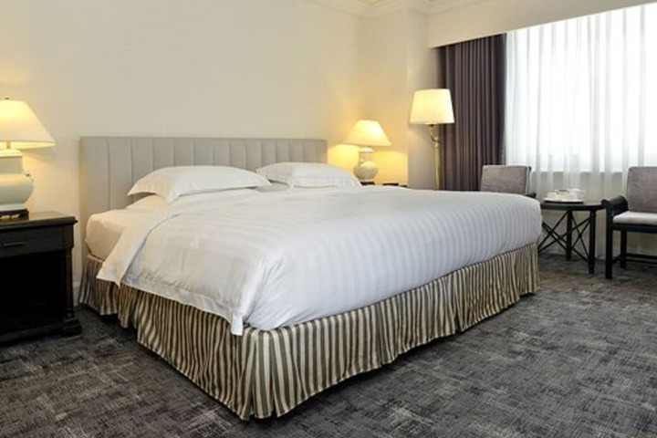 Room 6 of 21