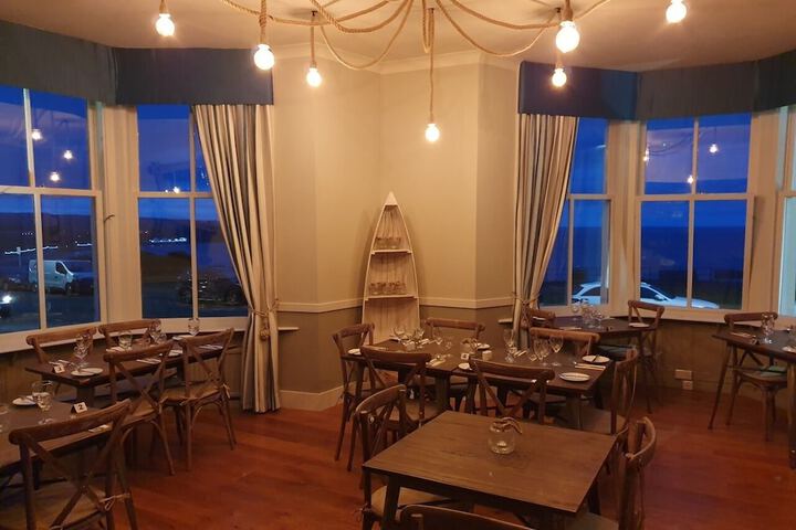 Dining 63 of 74