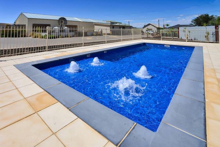 Pool 68 of 89