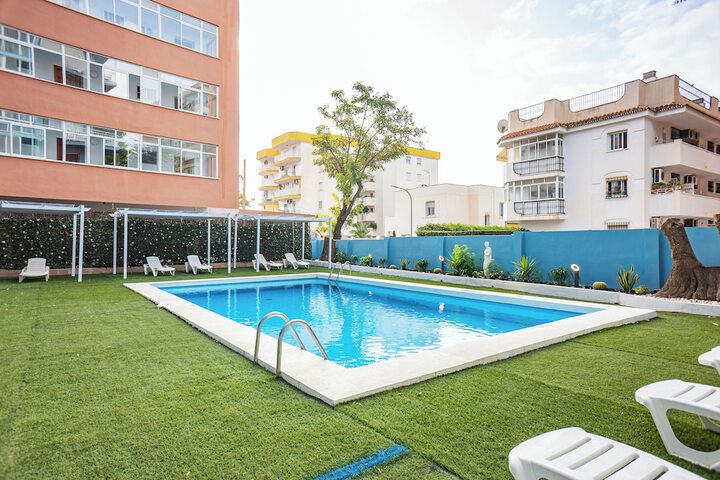 Pool Hotel