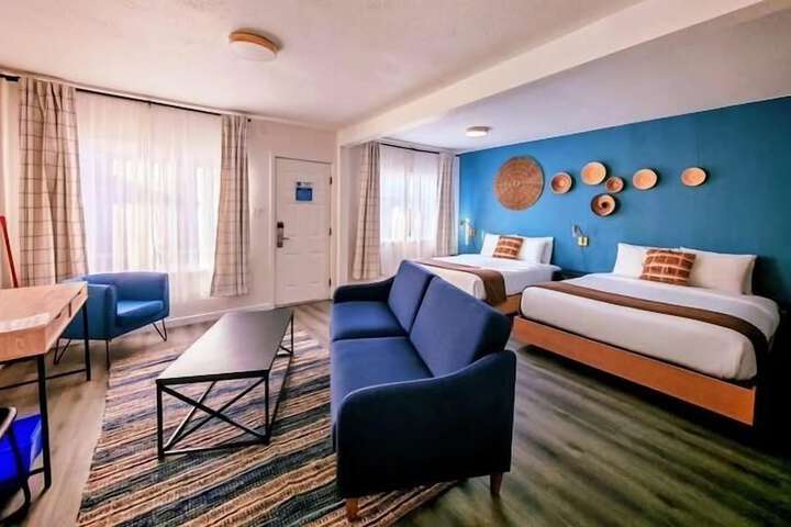 Room 34 of 59