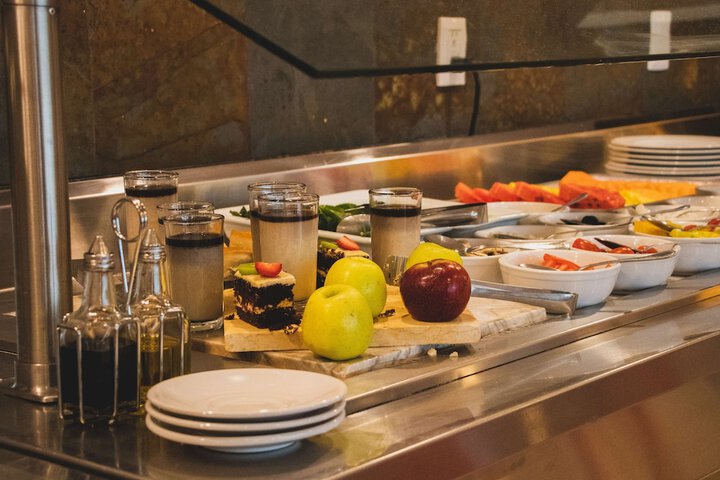 Breakfast/Coffee Service 25 of 50