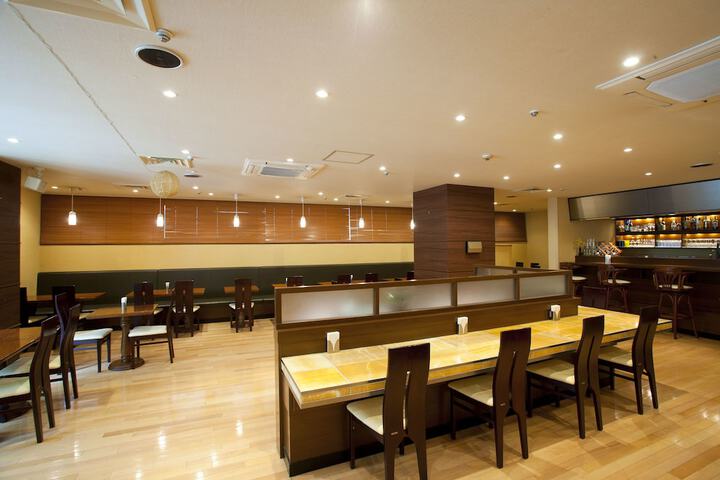 Dining Photos