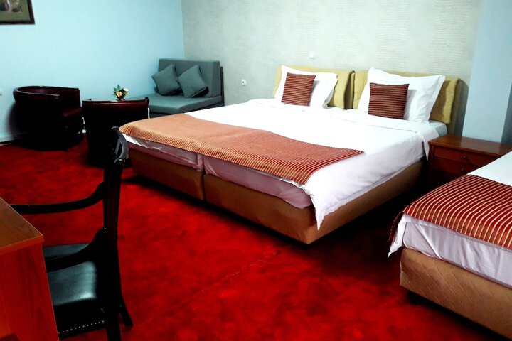 Room 43 of 78