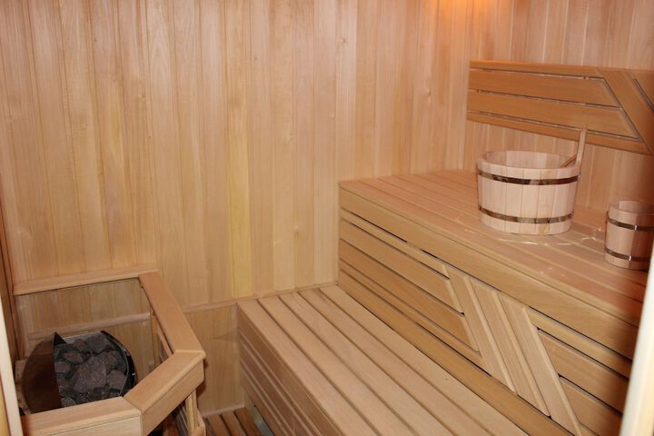 Spa 44 of 60