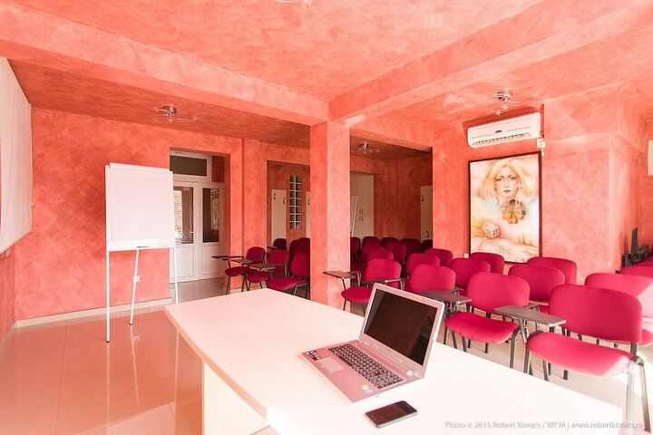 Business Center 21 of 22
